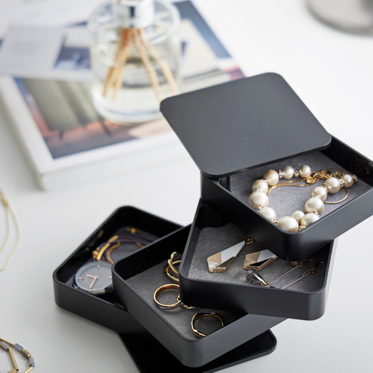 quadratische Schmuckdose - schwarz