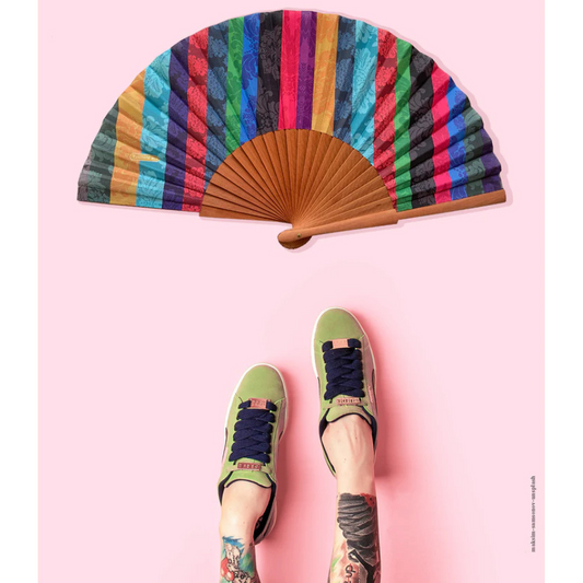 Handfächer mit bunten Streifen - Bambalinas