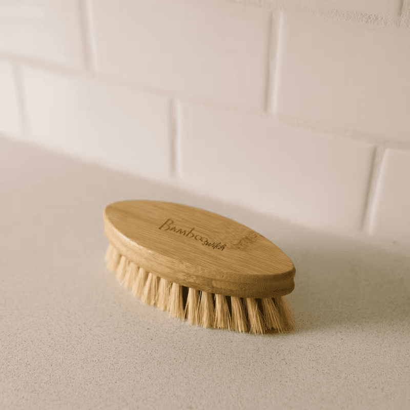 Bamboo Switch - Putzbürste mit Sisal- und Kokosnussborsten