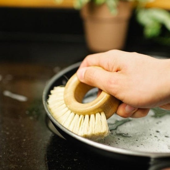 runde Topfbürste mit Sisalborsten - Bürste - Bamboo Switch | Waya