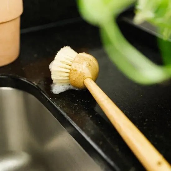 Bamboo Switch Geschirrbürste aus Bambus mit Sisalborsten