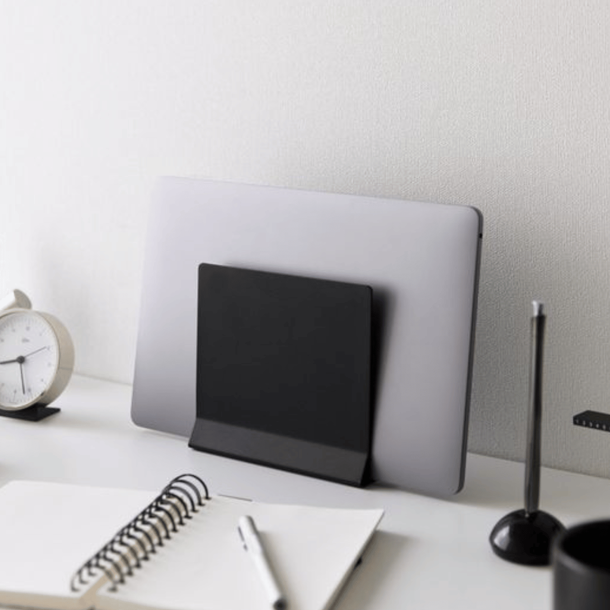TOWER Notebookhalter - Schwarz Laptopständer