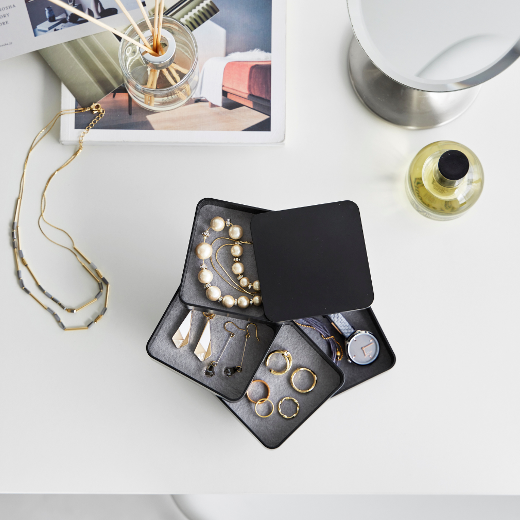 quadratische Schmuckdose - schwarz