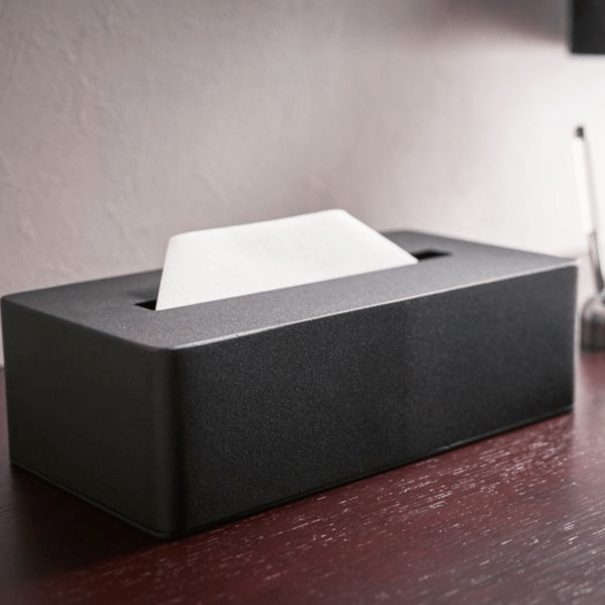 TOWER Taschentuchbox aus Metall - Schwarz Taschentuchbox
