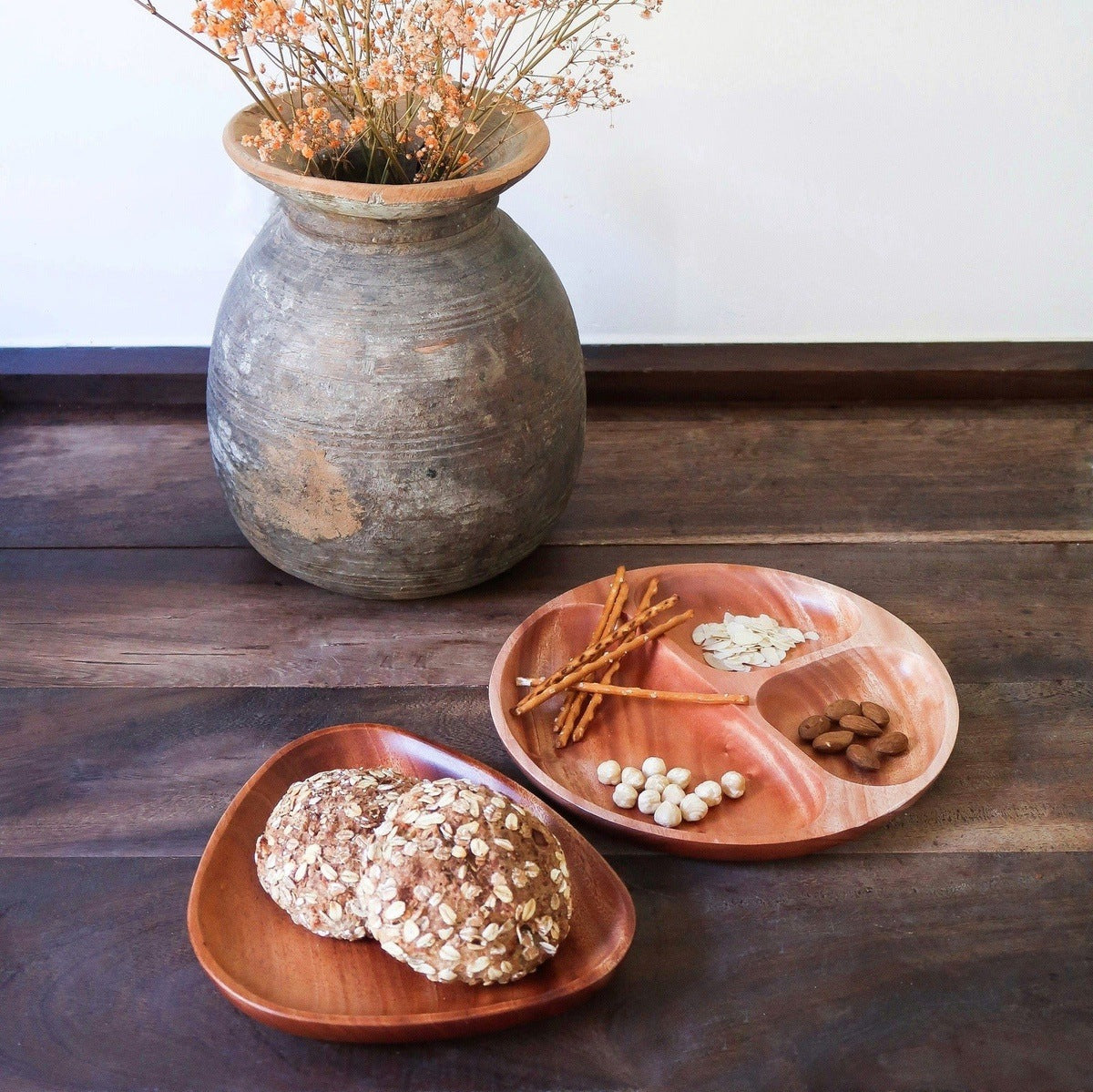 Servierteller aus Khaya Holz - drei Abteile - Khaya | Natural Wood Tableware - Teller | Waya
